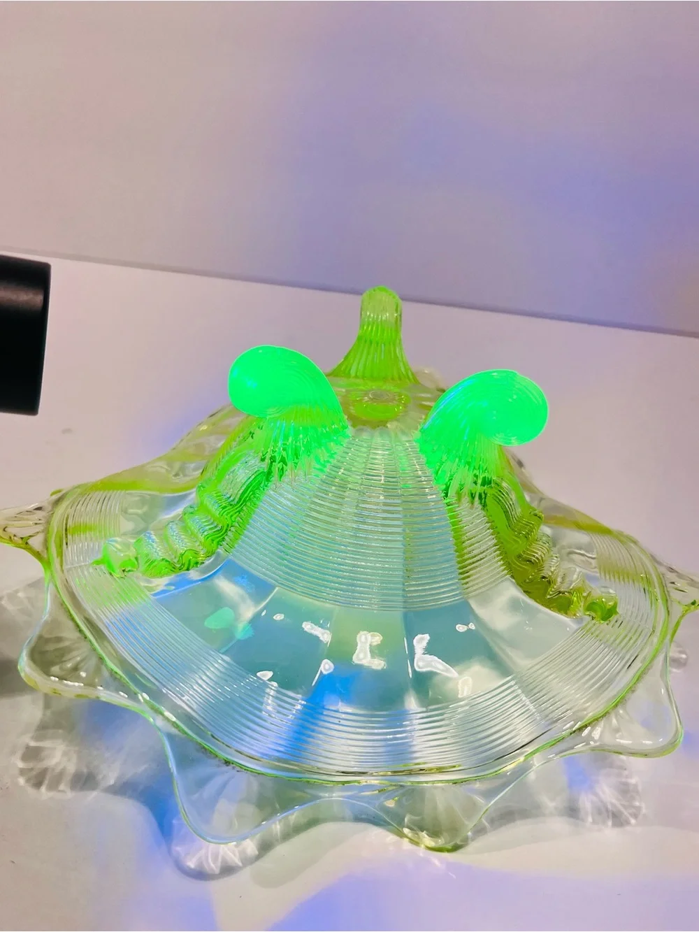 Antique 1890’s Northwood Vaseline Glass Fluted Scrolls Yellow Uranium Glass Bowl